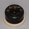 Ретро-выключатель на 2 нагрузки: керамика, поворотный, чёрный, ручка «бронза», светлая подложка. - Z24-78