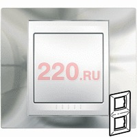 Рамка двойная вертикал сереб бел вставка, Unica Хамелеон в каталоге электрики 220.ru, артикул SCMGU66.004V.810